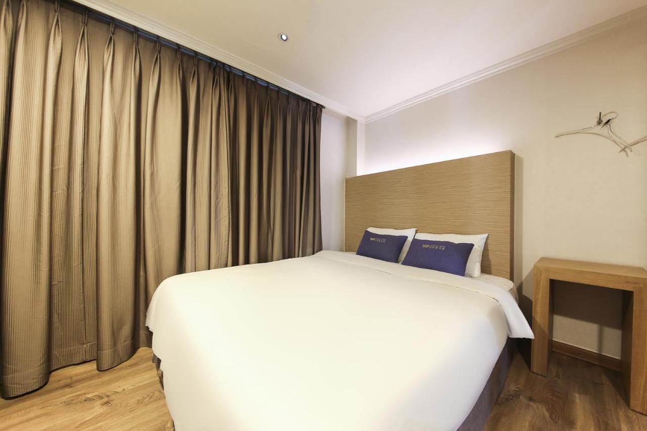Central Hotel Changwon Exterior foto